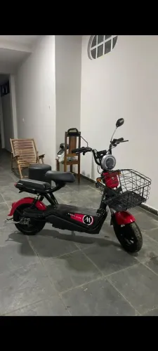 Moto elétrica a venda 
