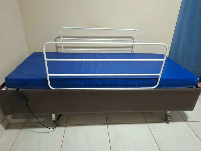 Cama residência hospitalar