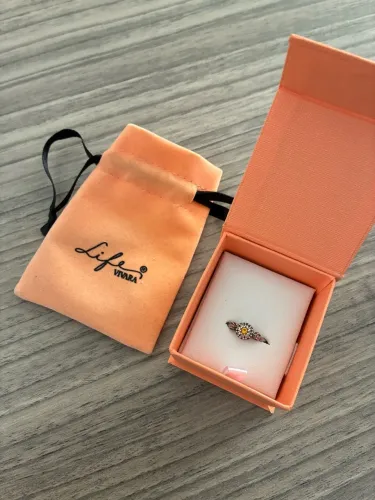 Anel Vivara TAM 14 R$300,00