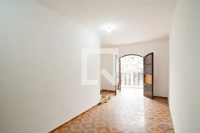 Casa à Venda - Penha de França, 3 Quartos, 250 m2
