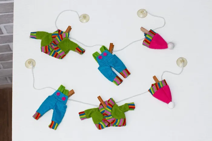 Roupinhas miniatura varal