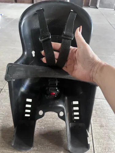 Cadeira para criança em bicicleta
