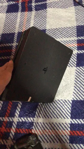 Play 4