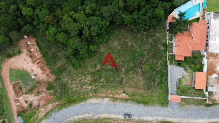 Terreno à venda, 1367m², Lago Dourado, Jacareí