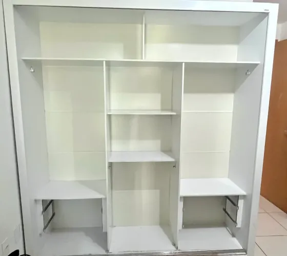 Guarda Roupa 3 Portas