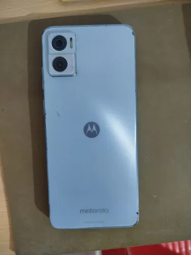 MOTOROLA E22<br>CELULAR Samsung Galaxy A16 5G 128GB)<br>Motorola Moto E22 R$ 450 CADA UM