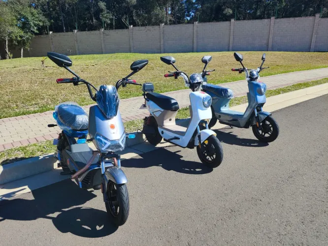 Moto Elétrica Foston 1.000 Watts