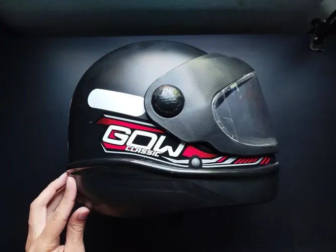 Capacete GOW Preto tam 58