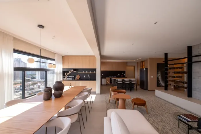 Apartamento, 4 suítes, 3 Vagas, Praça T-23, Colégio e Cursinho WR, varanda com churrasque