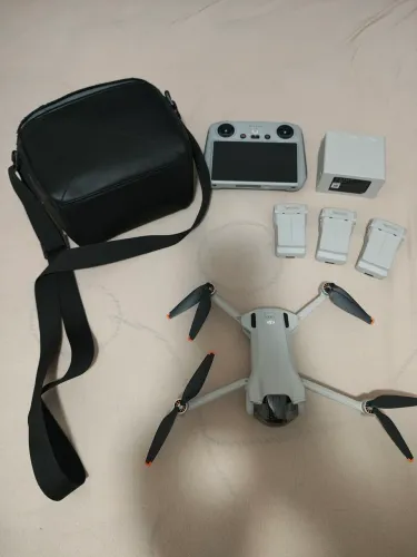 DJI Mini 3 + Combo