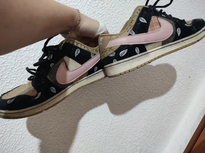 tênis Nike SB Dunk Low x Travis Scott Cactus Jack