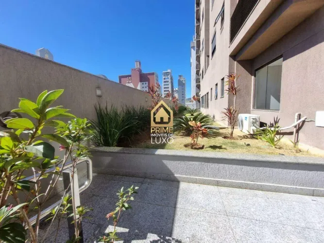 Apartamento a venda em Santa Efigênia | 2 quartos (1 suíte) | 2 vagas | Lado direito