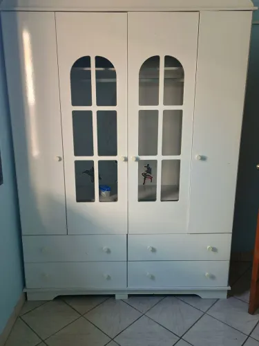 Guarda roupa infantil