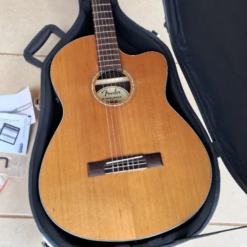 Violão Fender Thinline Nylon com Case