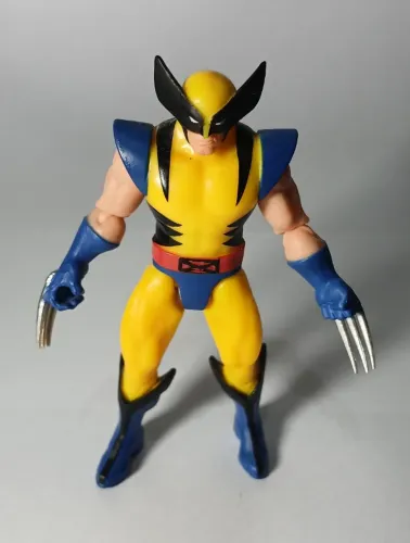 Boneco Articulado Wolverine X-men '97  Hasbro 10cm