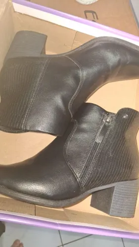 Bota preta