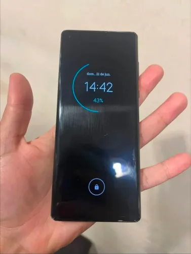 Motorola Edge+ (Edge Plus) 5G - 256GB / 12GB RAM - Tela Curva