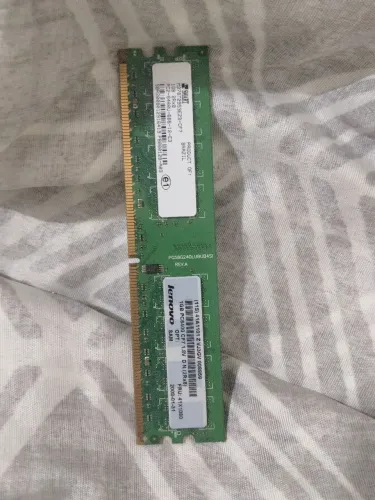 Pente memória DDR2 1gb