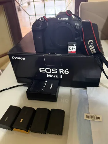Canon EOS R6 Mark II