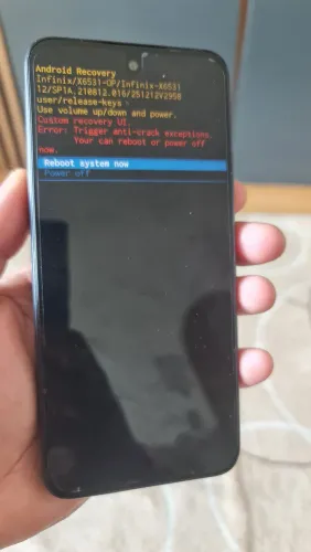 Infinix hot 50i tem que levar em um técnico pra refazer a rom