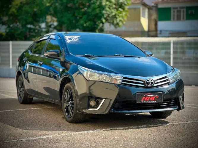 Toyota Corolla GLI 1.8 Flex 16V Aut. 2016
