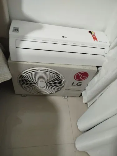 Vendo ar condicionado LG inverter 12000 btus