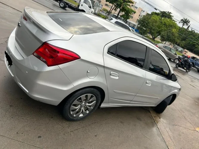 Chevrolet Joy Plus Black Ed.1.0 8V 4P Flex MEC 2020