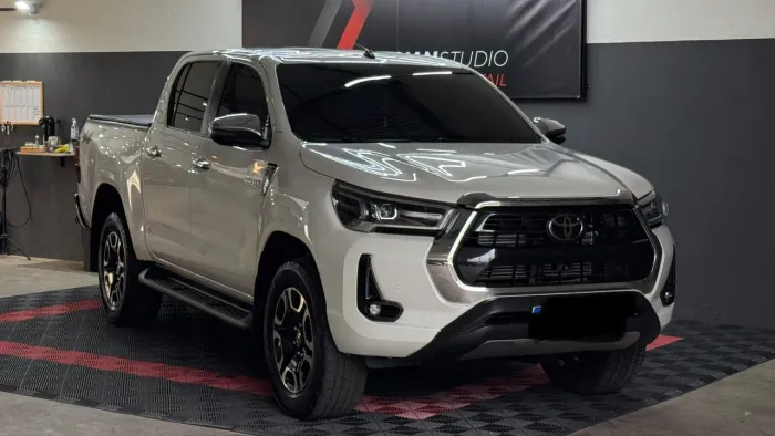 Toyota Hilux CD SRX 4X4 2.8 TDI 16V Diesel Aut. 2022