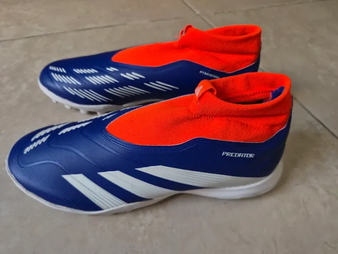 Chuteira Adidas Predator