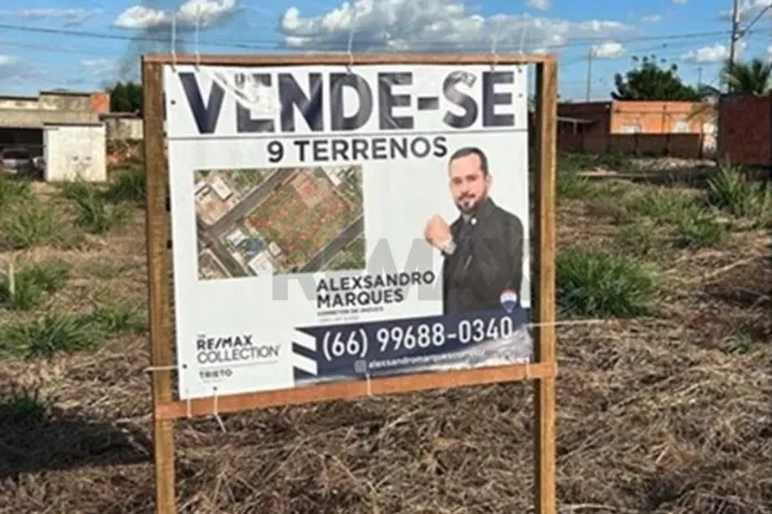VENDO 9 TERRENOS JUNTOS NO BAIRRO ROSA BORORO