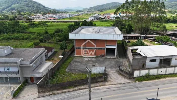Galpão / Depósito / Armazém em Guaramirim, SC