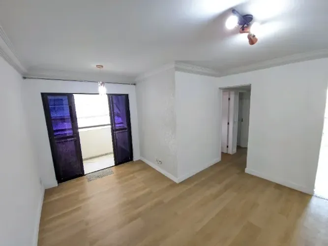 Apartamento Condomínio Chácara do Horto - Último Andar para Locação