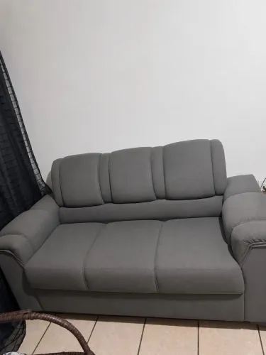 Sofá 3 assentos