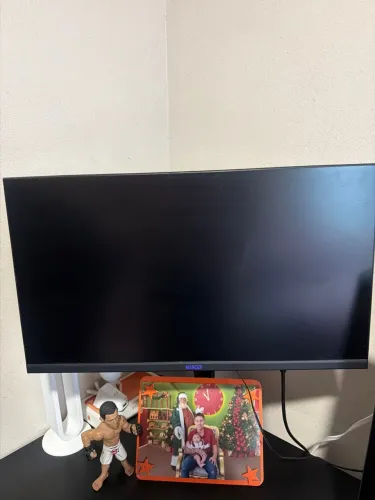 vendo monitor 100hz, com suporte junto