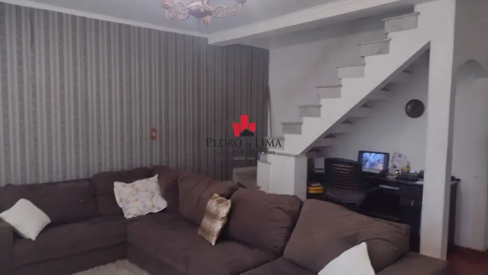 Sobrado frontal na Vila Formosa, terreno de 8,00x37,50 são 2 casas, total 5 dormitórios e