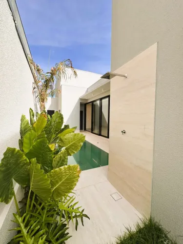 Casa à venda, térrea, Belvedere 2, três suítes, 199 m², energia solar, Recanto dos Pássaro