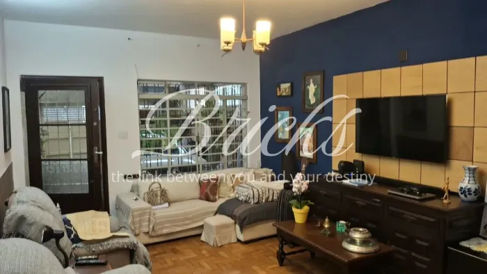 CASA À VENDA - 3 - QUARTOS - 110M² - VILA GUMERCINDO