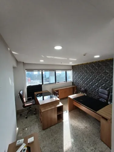 Alugo Sala Comercial no Fórum Business