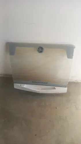 Tampa móvel máquina Brastemp 9 Kg usado.