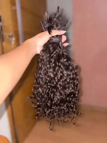 Mega Hair Cacheado
