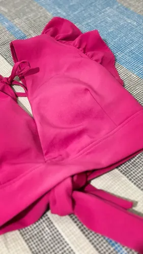 Cropped Pink Manga Bufante com Amarração