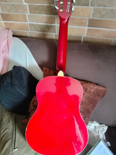 Violão novinho