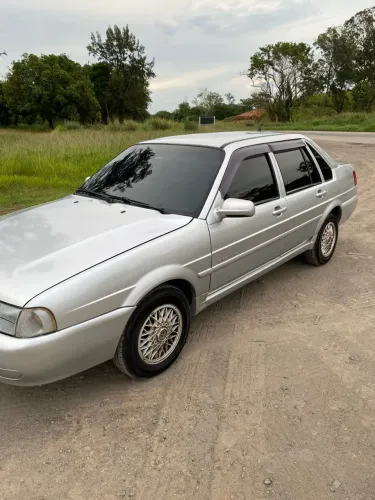 Volkswagen Santana 2.0 MI 2P E 4P 2003