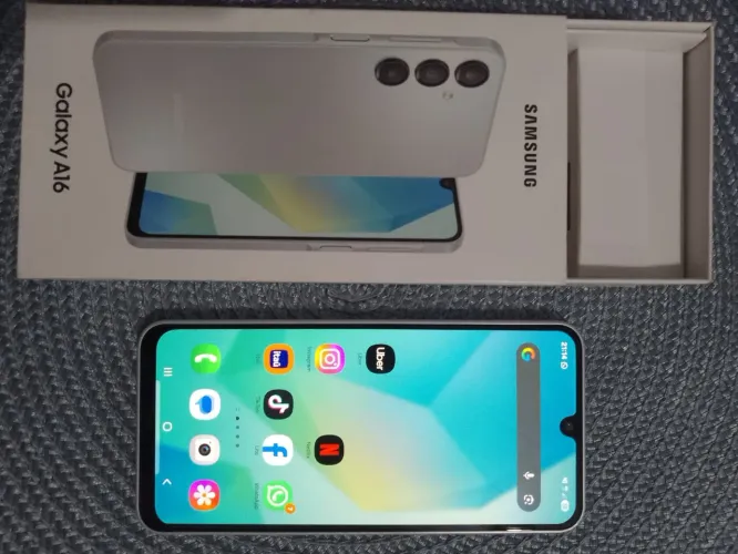 Vende-se um celular