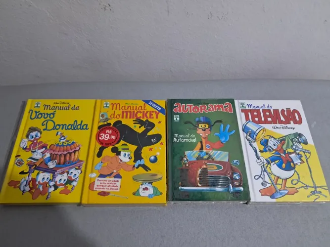 disney, 7 manuais da Editora abril, todos lacrados e capa dura