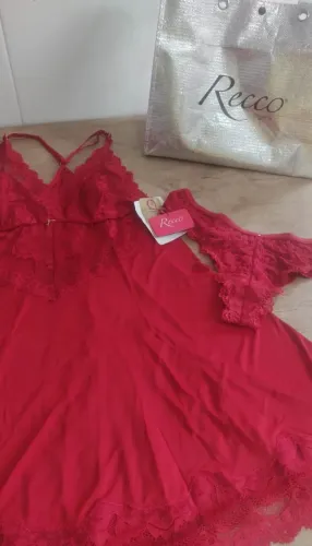 Camisola com renda e calcinha Recco vermelha
