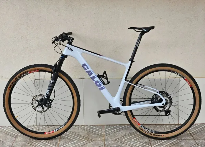 Caloi elite carbon racing 2025 Tamanho L 19