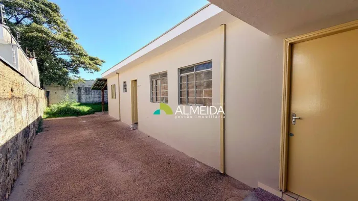 Casa com 2 dormitórios à venda, 80 m² por R$ 270.000,00 - Estádio - Rio Claro/SP
