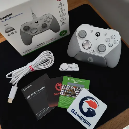 Controle G7 Pro Gamesir Tri-Mode licenciado para Xbox