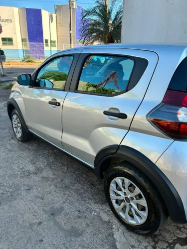 Fiat Mobi Like 1.0 Fire Flex 5P. 2024